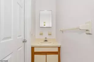 483 Forest St, Kearny, NJ 07032 - Photo 6