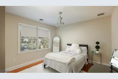1910 Grandview Ave, Westfield, NJ 07090 - Photo 24