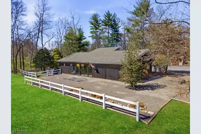 211 Mountain View Rd, Hillsborough Township, NJ 08844 - Photo 36