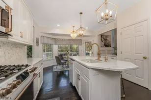 722 County Rd 579, Raritan Township, NJ 08822 - Photo 6