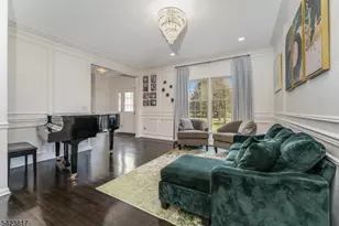 722 County Rd 579, Raritan Township, NJ 08822 - Photo 16