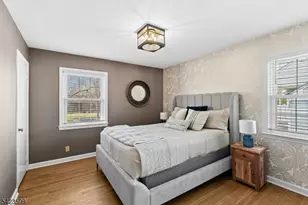 512 Gallows Hill Rd, Cranford Township, NJ 07016 - Photo 12