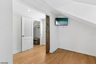 512 Gallows Hill Rd, Cranford Township, NJ 07016 - Photo 22