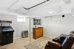 512 Gallows Hill Rd, Cranford Township, NJ 07016 - Photo 26