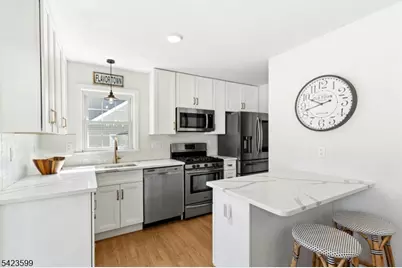 512 Gallows Hill Rd, Cranford Township, NJ 07016 - Photo 10