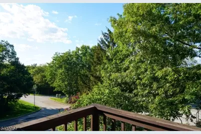 4 Greg Norman Ct #4, Vernon, NJ 07462 - Photo 18