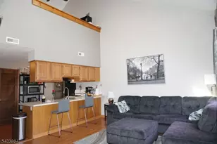 4 Greg Norman Ct, Vernon, NJ 07462 - Photo 4