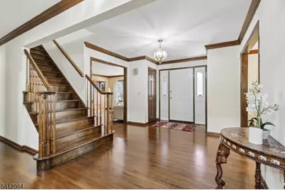 34 Knollcroft Rd, Bernards Township, NJ 07920 - Photo 2