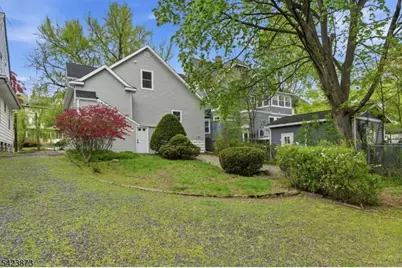 287 Orange Rd, Montclair, NJ 07042 - Photo 34