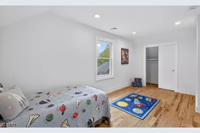 287 Orange Rd, Montclair, NJ 07042 - Photo 16