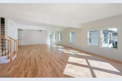 287 Orange Rd, Montclair, NJ 07042 - Photo 12