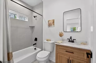 287 Orange Rd, Montclair, NJ 07042 - Photo 10