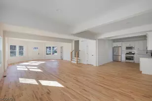 287 Orange Rd, Montclair, NJ 07042 - Photo 10