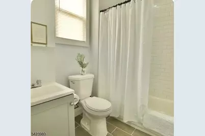 125 Malvern St, Newark, NJ 07105 - Photo 12