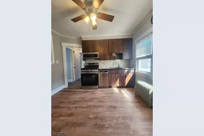 23 Park Ave #2, Garfield, NJ 07026 - Photo 8