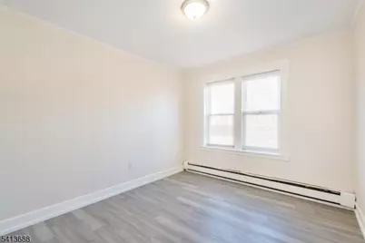 226 Franklin Ave #2R, Nutley, NJ 07110 - Photo 4