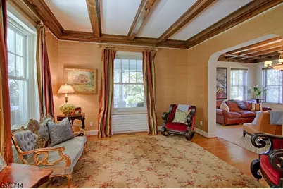 44 Manor Dr, Bernards Township, NJ 07920 - Photo 8