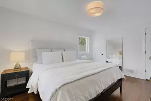 98 N Summit Ave, Chatham, NJ 07928 - Photo 6