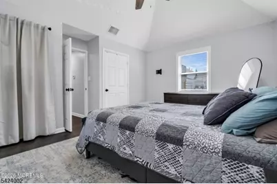 469 Center Ave, Middletown, NJ 07748 - Photo 18