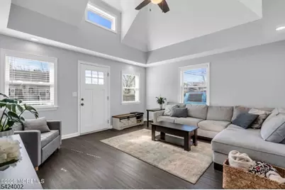 469 Center Ave, Middletown, NJ 07748 - Photo 8