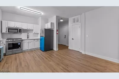 433 Lincoln Ave #B8, City Of Orange Twp., NJ 07050 - Photo 12