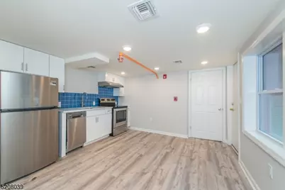 161 Washington St, Morristown, NJ 07960 - Photo 2