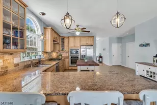 43 Farragut Dr, Brick Twp., NJ 08723 - Photo 10