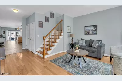 43 Farragut Dr, Brick Twp., NJ 08723 - Photo 6