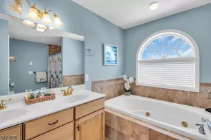 43 Farragut Dr, Brick Twp., NJ 08723 - Photo 28