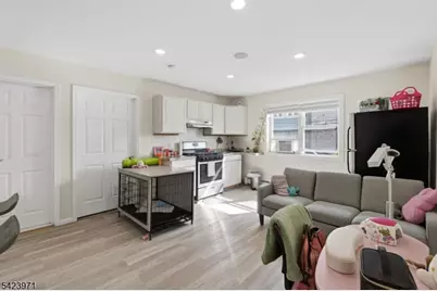 172-174 Carroll St, Paterson, NJ 07501 - Photo 4