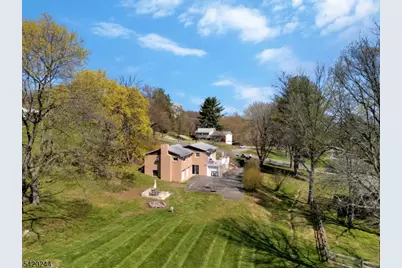 123 Thatchers Hill Rd, Raritan Township, NJ 08822 - Photo 32