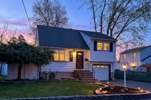 6 Evergreen Ave, Wanaque, NJ 07420 - Photo 2