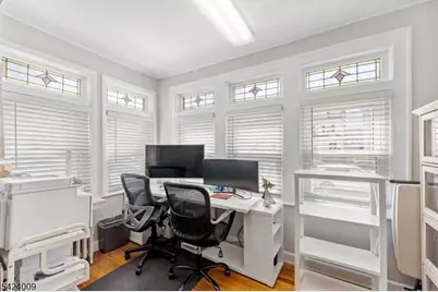 15 Melrose Ter, Elizabeth, NJ 07208 - Photo 6