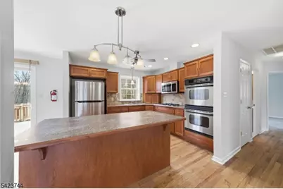 911 Upper Dr, Stillwater Twp., NJ 07860 - Photo 8