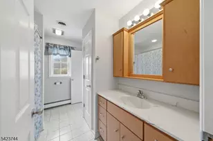 911 Upper Dr, Stillwater, NJ 07860 - Photo 12