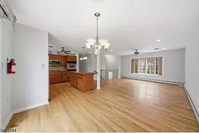 911 Upper Dr, Stillwater, NJ 07860 - Photo 6