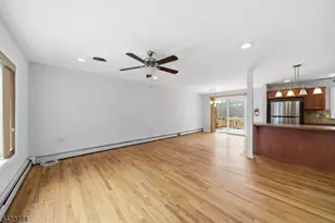 911 Upper Dr, Stillwater, NJ 07860 - Photo 4