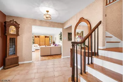 262 Skyline Dr, Long Hill Township, NJ 07946 - Photo 6