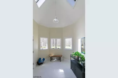 262 Skyline Dr, Long Hill Township, NJ 07946 - Photo 16