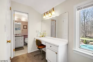 262 Skyline Dr, Long Hill Township, NJ 07946 - Photo 28