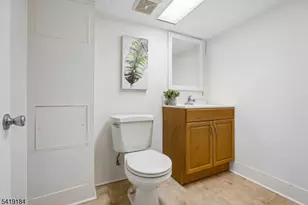 325 Manor Ave, Cranford Township, NJ 07016 - Photo 18