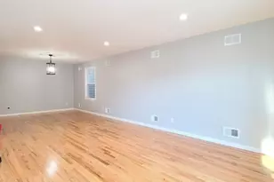 11 Wallis Ave, Jersey City, NJ 07306 - Photo 6