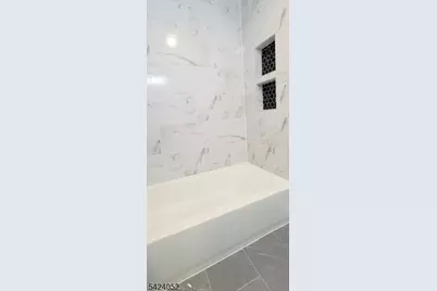 11 Wallis Ave #1, Jersey City, NJ 07306 - Photo 14