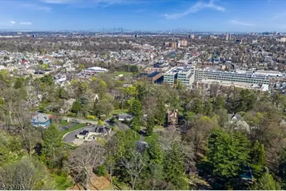 5 Edgehill Rd, West Orange Township, NJ 07052 - Photo 30