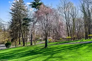 5 Edgehill Rd, West Orange Township, NJ 07052 - Photo 28