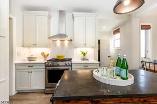 39 Draper Terrace, Montclair, NJ 07042 - Photo 22