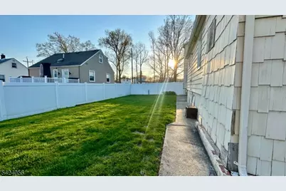 529 Valley Rd #1, Roselle Park, NJ 07204 - Photo 8