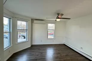 529 Valley Rd, Roselle Park, NJ 07204 - Photo 2