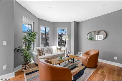 219 Clerk St, Jersey City, NJ 07305 - Photo 4