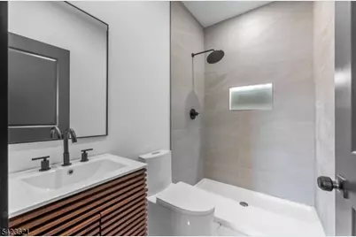 219 Clerk St, Jersey City, NJ 07305 - Photo 14